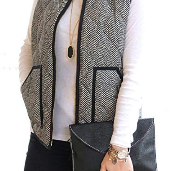 JCrew herringbone quilted puffer vest. - Picture 2 of 4
